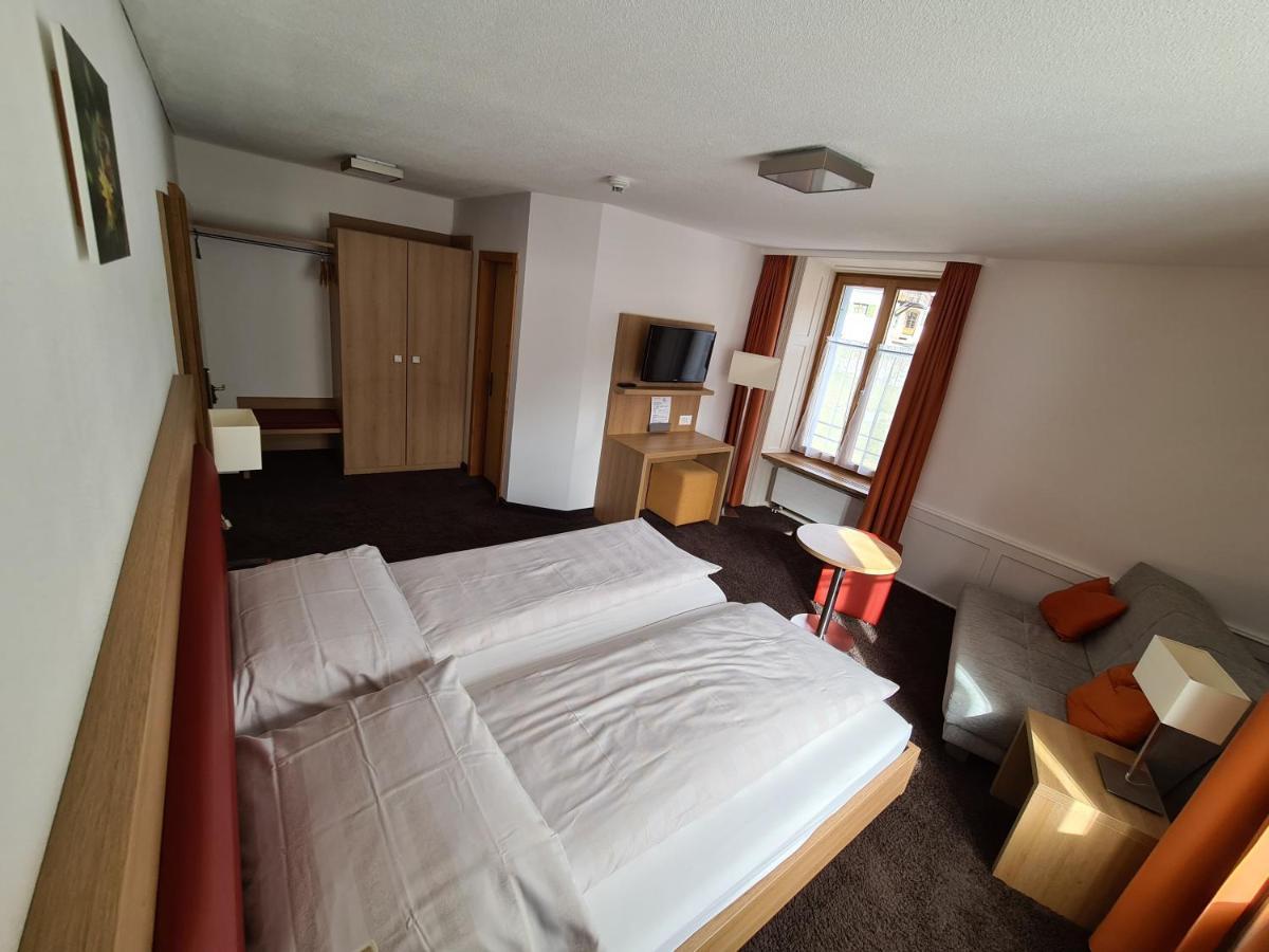 Hotel Staetzerhorn Парпан Екстериор снимка